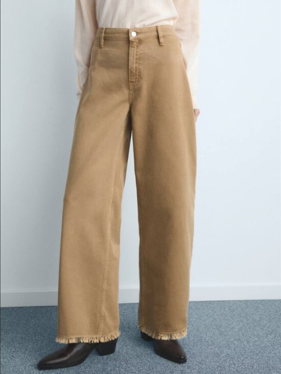 Aritzia Pants - Artizia Community Cotton Wide Leg Tan Pants Sz 4